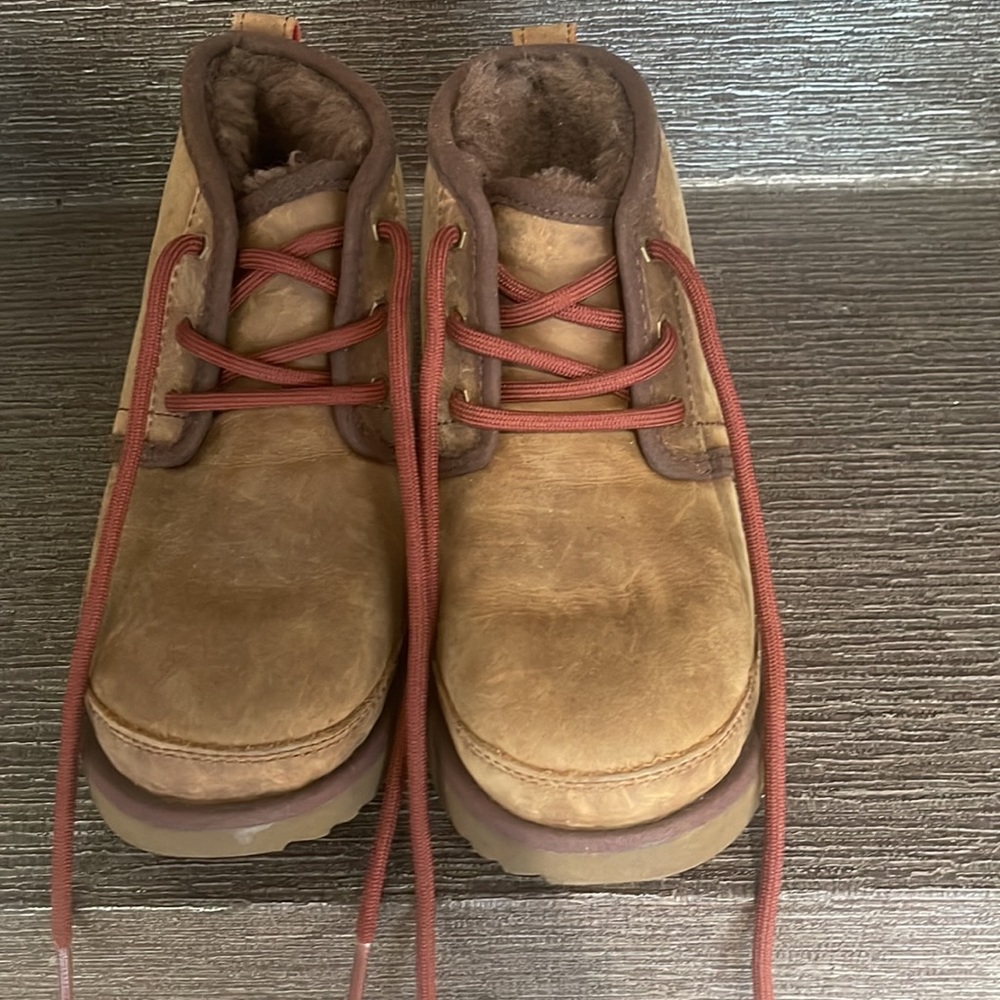 Ugg boots waterproof for kids. Brand new, never worn.